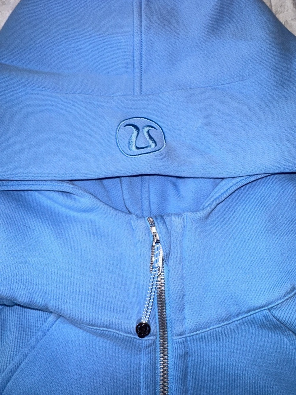 Lululemon Scuba Oversized Full-Zip Hoodie - Picture 4 of 6